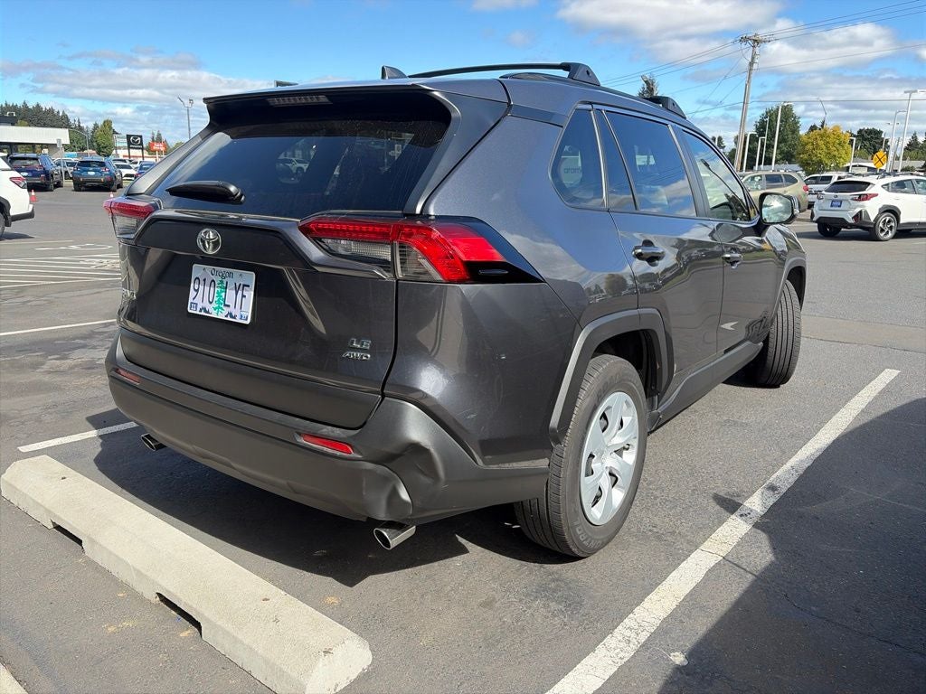 2019 Toyota RAV4 LE