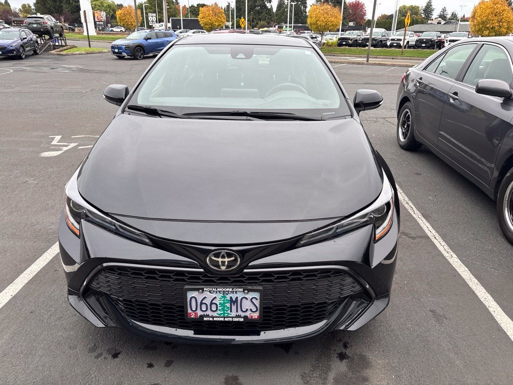 2020 Toyota Corolla Hatchback SE