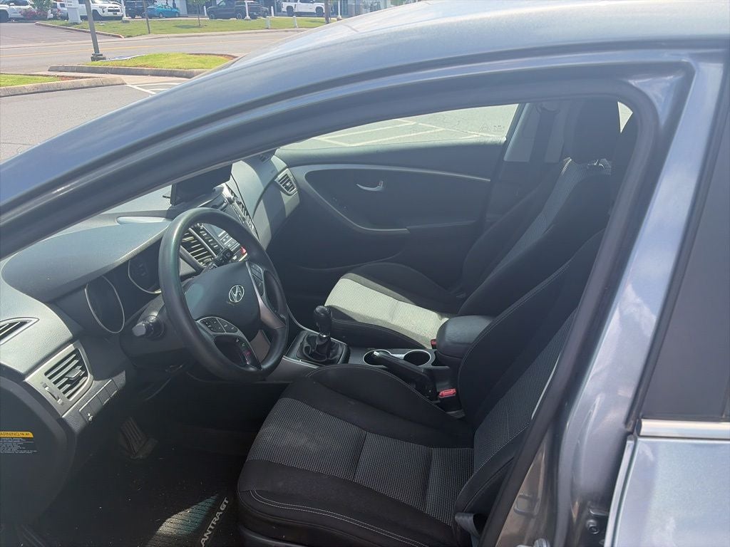 2016 Hyundai Elantra GT Base