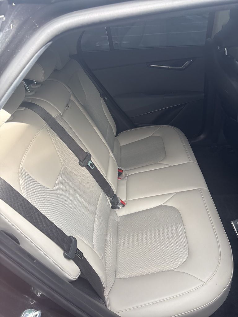 2024 Kia Niro EX Touring