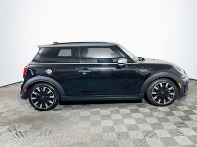 2022 MINI Cooper S Signature
