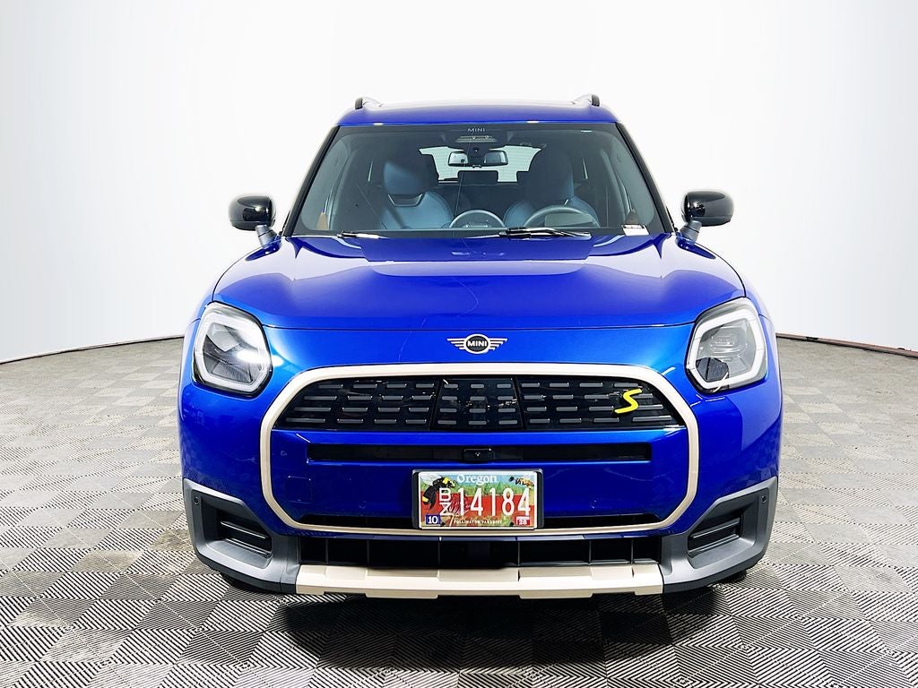 2025 MINI Cooper Countryman Iconic