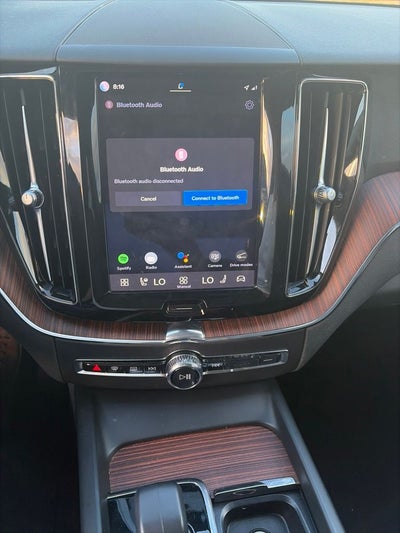 2023 Volvo XC60 B5 Plus Bright Theme