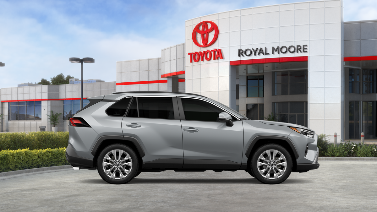 2025 Toyota RAV4 XLE Premium