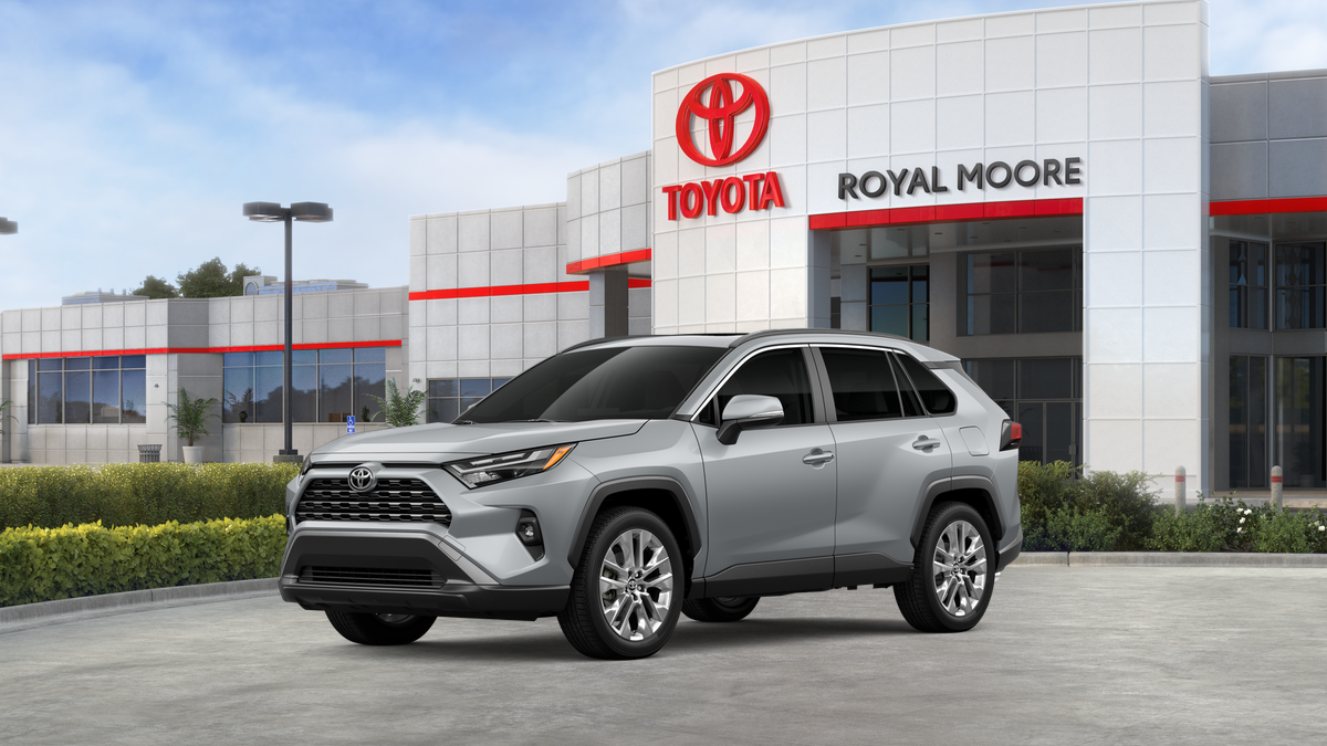 2025 Toyota RAV4 XLE Premium