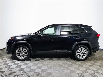 2025 Toyota RAV4 XLE Premium