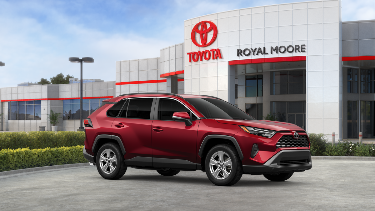 2025 Toyota RAV4 XLE