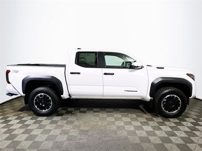 2026 Toyota Tacoma i-FORCE MAX TRD Off-Road i-FORCE MAX