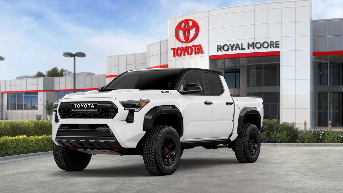 2026 Toyota Tacoma i-FORCE MAX TRD Pro
