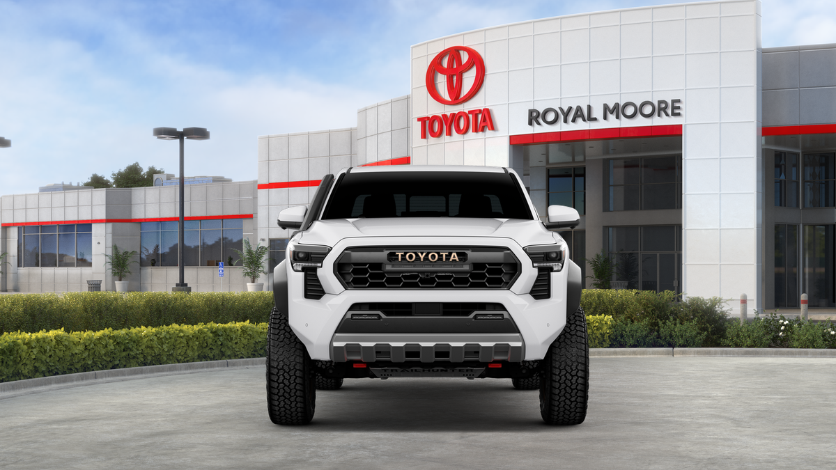 2026 Toyota Tacoma i-FORCE MAX Trailhunter