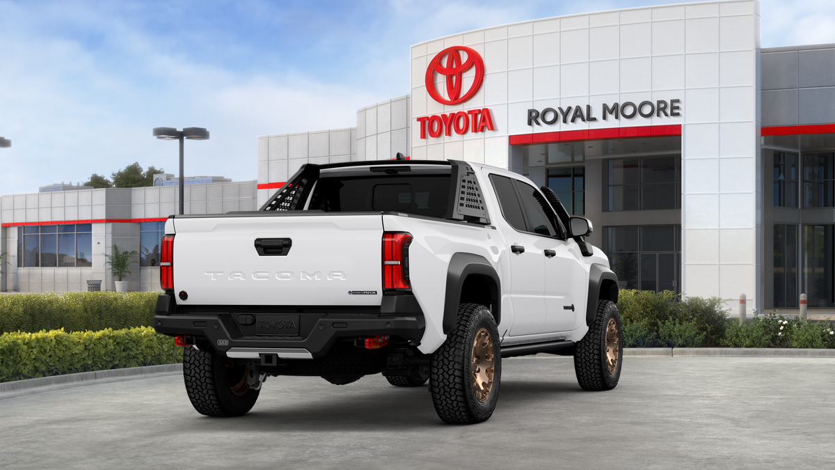 2026 Toyota Tacoma i-FORCE MAX Trailhunter