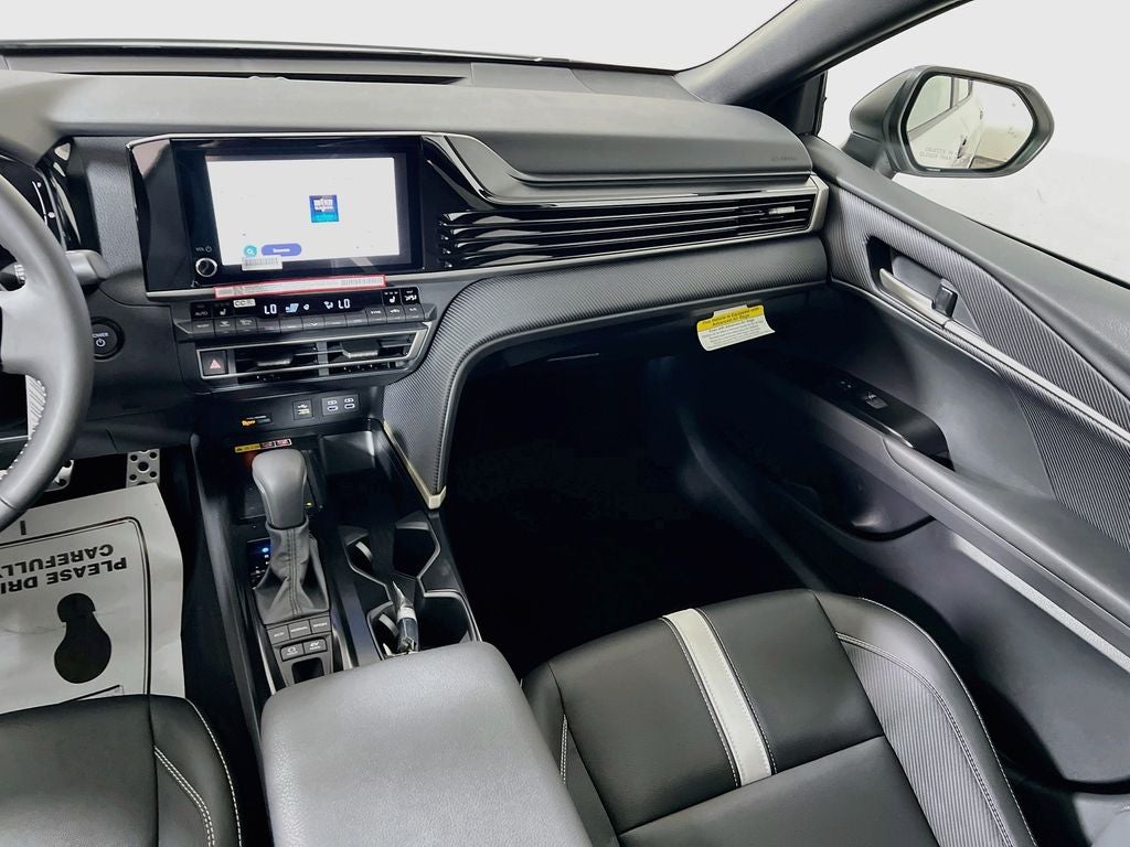 2026 Toyota Camry SE Nightshade S