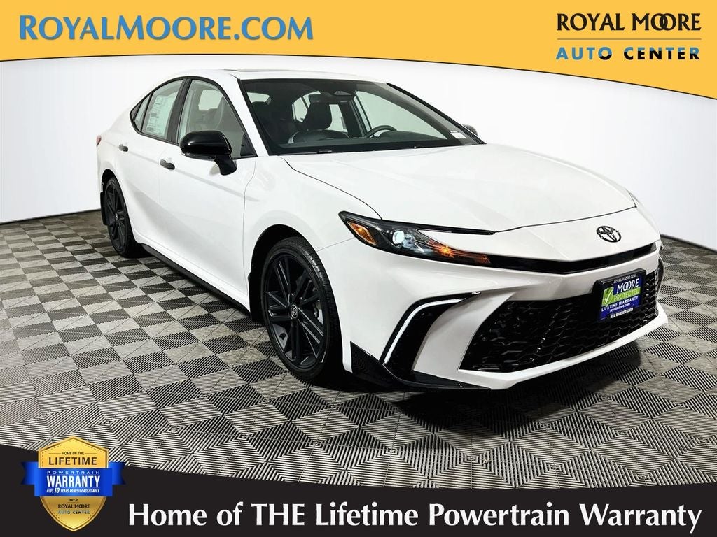 2026 Toyota Camry SE Nightshade D