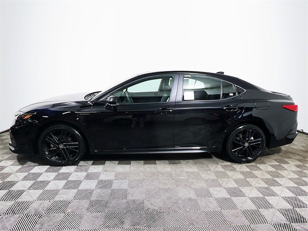 2026 Toyota Camry SE Nightshade S