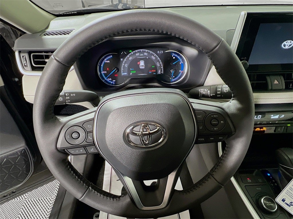 2025 Toyota RAV4 Hybrid XLE S