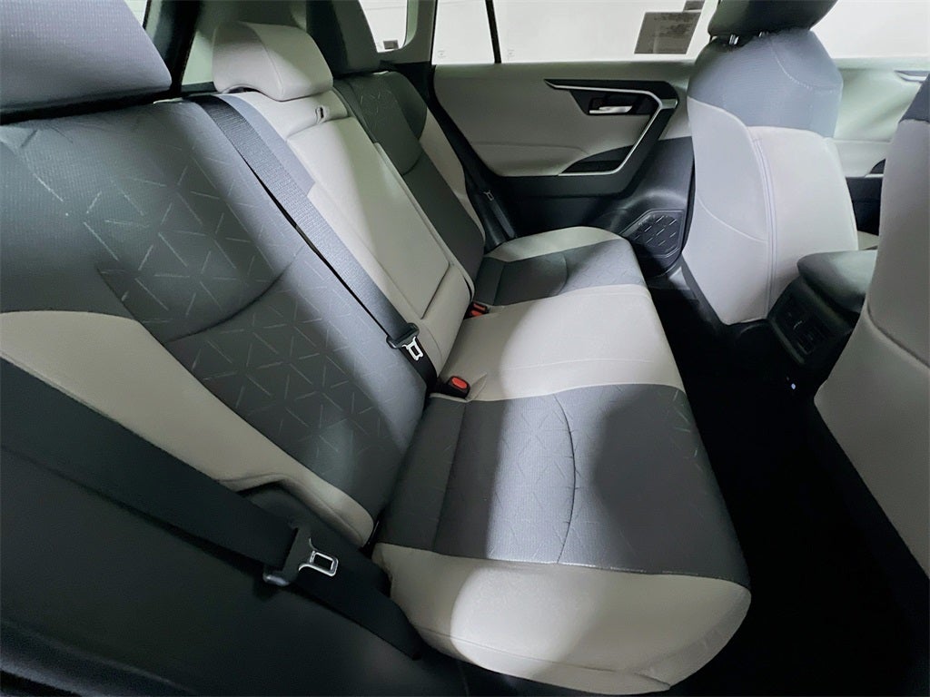 2025 Toyota RAV4 Hybrid XLE S