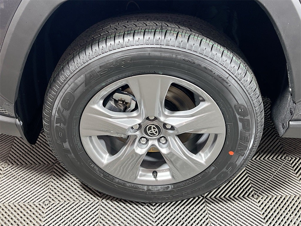 2025 Toyota RAV4 Hybrid XLE S