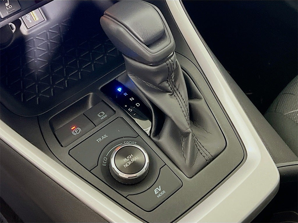 2025 Toyota RAV4 Hybrid Hybrid XLE