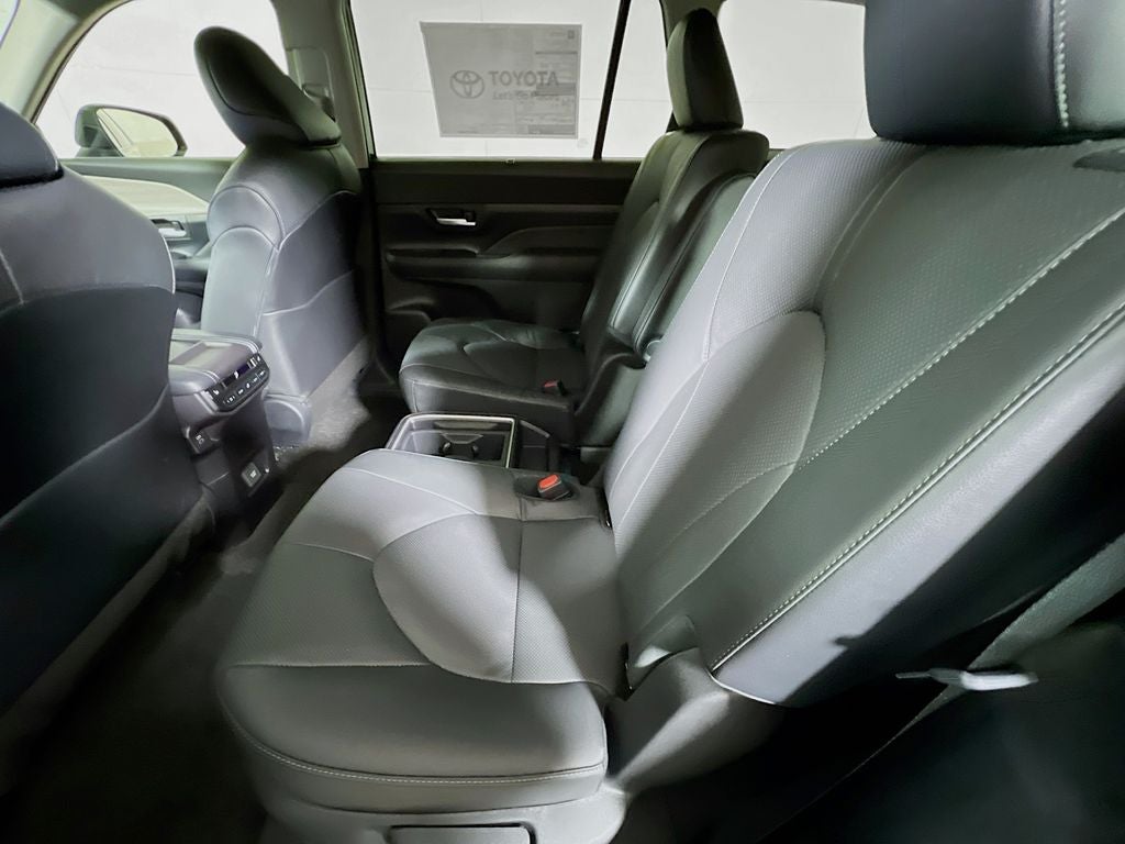 2026 Toyota Grand Highlander Hybrid Limited S