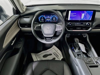2026 Toyota Grand Highlander Hybrid Limited S