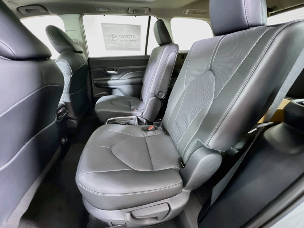 2026 Toyota Grand Highlander Hybrid Limited S