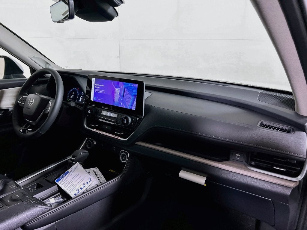 2026 Toyota Grand Highlander Hybrid Limited S
