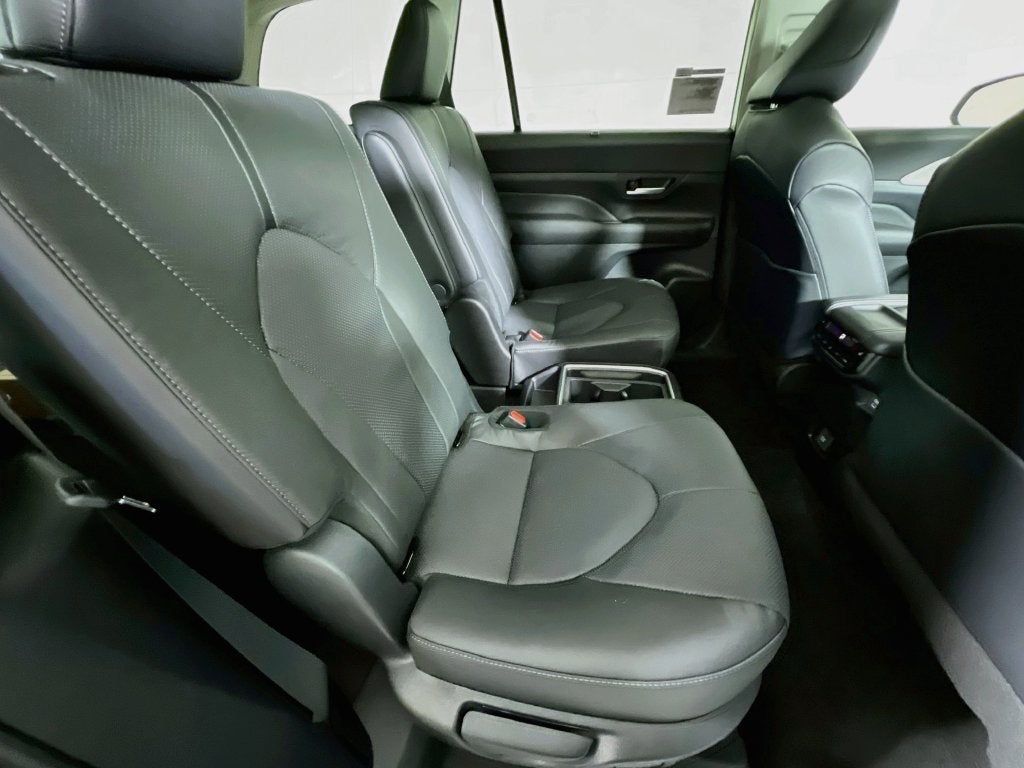 2026 Toyota Grand Highlander Hybrid Hybrid Limited