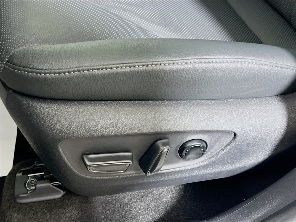 2026 Toyota Grand Highlander Hybrid Hybrid Nightshade