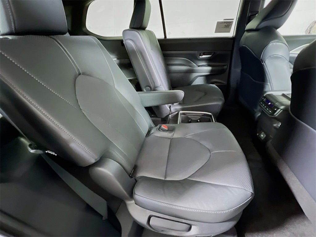 2026 Toyota Grand Highlander Hybrid Hybrid Nightshade