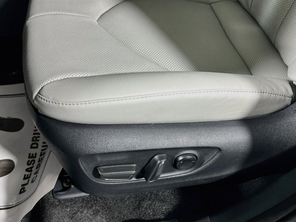 2026 Toyota Grand Highlander Hybrid Limited S