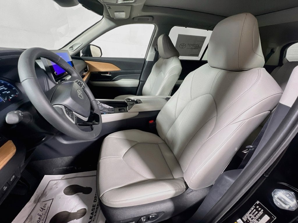 2026 Toyota Grand Highlander Hybrid Limited S