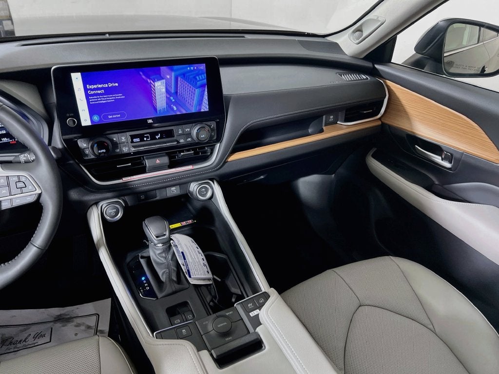 2026 Toyota Grand Highlander Hybrid Limited S