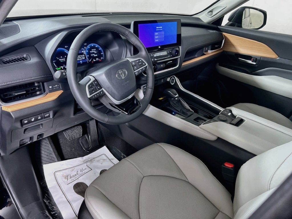 2026 Toyota Grand Highlander Hybrid Limited S