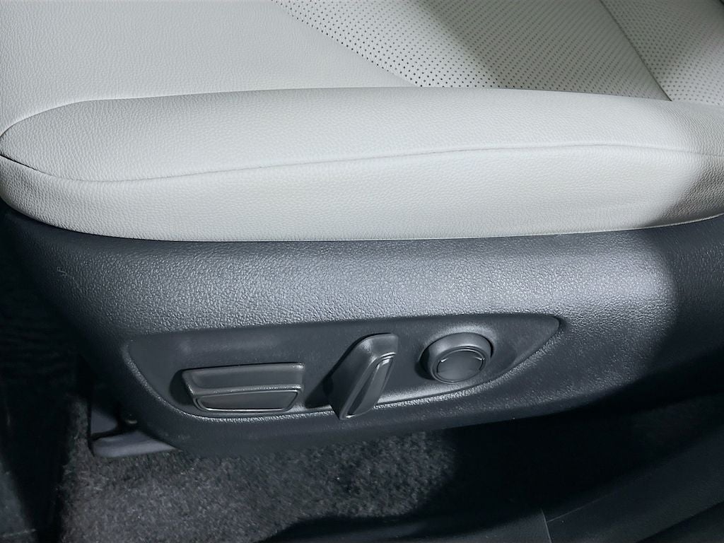 2026 Toyota Grand Highlander Hybrid Hybrid XLE