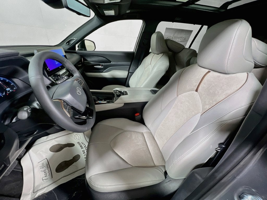 2026 Toyota Grand Highlander Hybrid Hybrid MAX Platinum