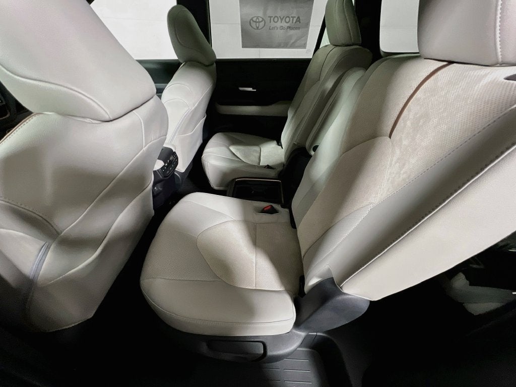 2026 Toyota Grand Highlander Hybrid Hybrid MAX Platinum