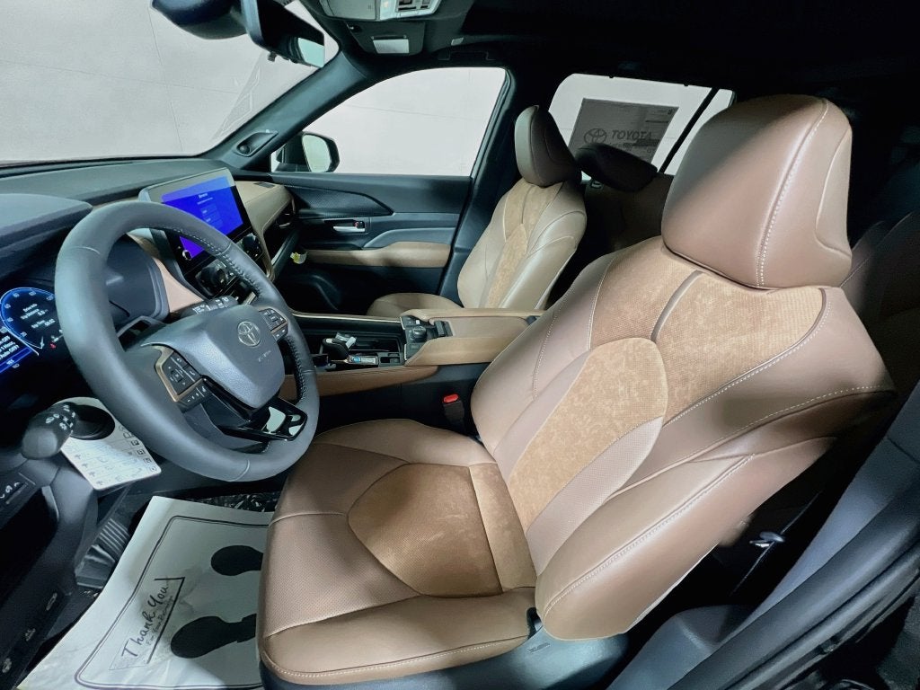2026 Toyota Grand Highlander Hybrid Hybrid MAX Platinum