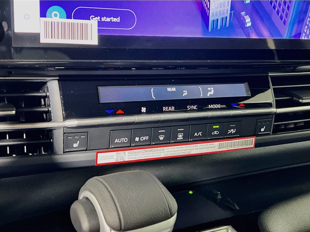 2026 Toyota Sienna Woodland Edition S