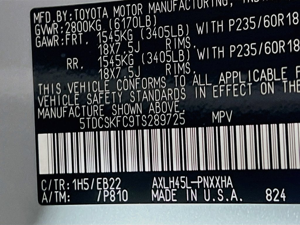 2026 Toyota Sienna Woodland Edition S