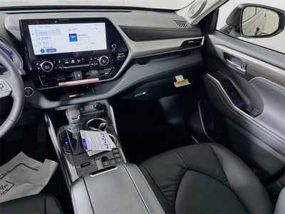 2026 Toyota Highlander Hybrid Platinum S