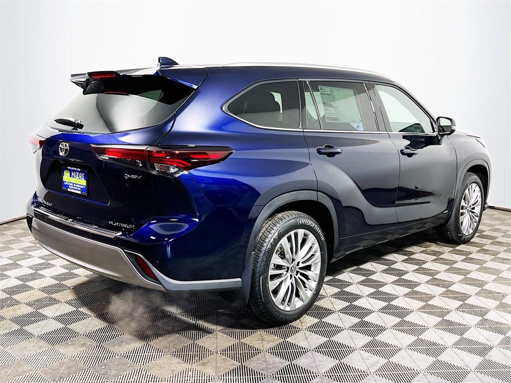 2026 Toyota Highlander Hybrid Platinum S