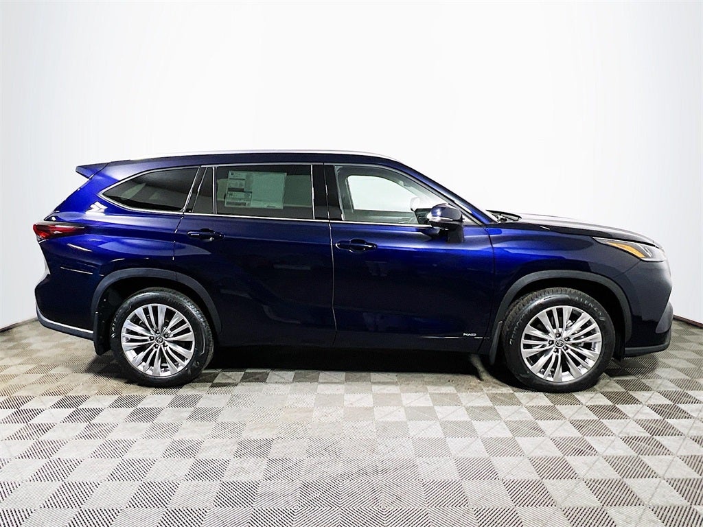 2026 Toyota Highlander Hybrid Platinum S