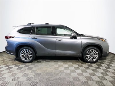 2026 Toyota Highlander Hybrid Hybrid Platinum