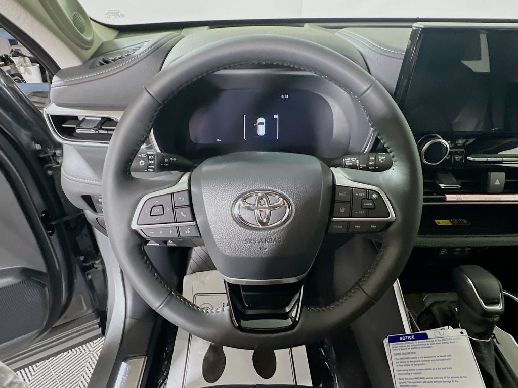 2026 Toyota Highlander Hybrid Platinum S
