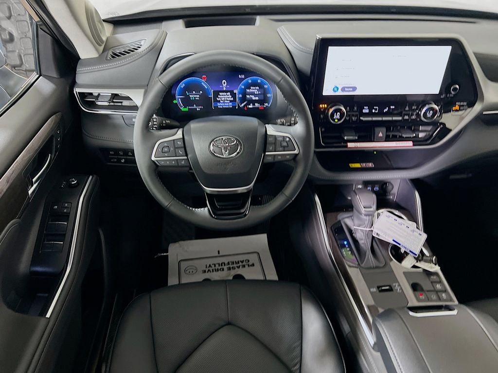2026 Toyota Highlander Hybrid Platinum S