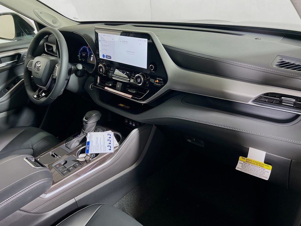 2026 Toyota Highlander Hybrid Platinum S