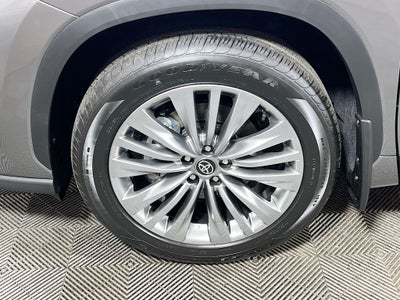 2026 Toyota Highlander Hybrid Platinum S