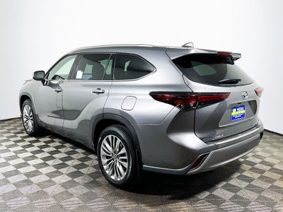 2026 Toyota Highlander Hybrid Platinum S