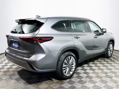 2026 Toyota Highlander Hybrid Platinum S