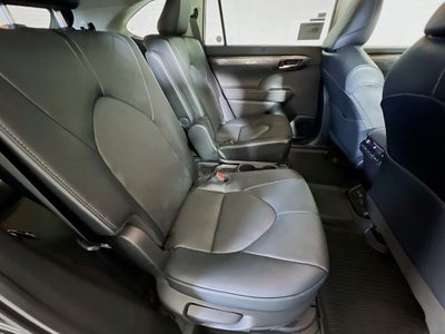 2026 Toyota Highlander Hybrid Hybrid Platinum